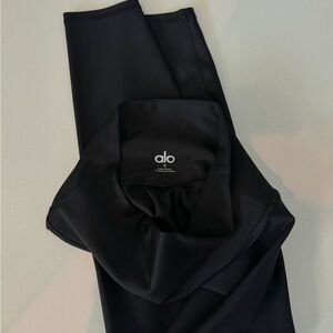 ALO Yoga Jet Black Joggers